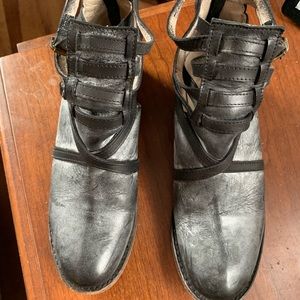 Freebird stair booties!